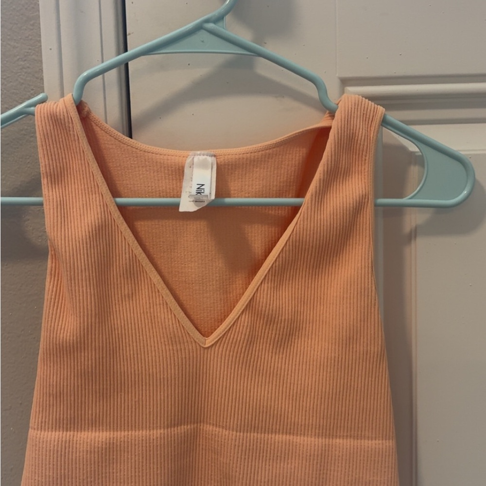 Peach Ribbed V-Neck Tank Top